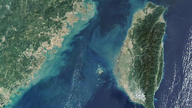 How container shipping should deal with Taiwan Strait’s militarization?