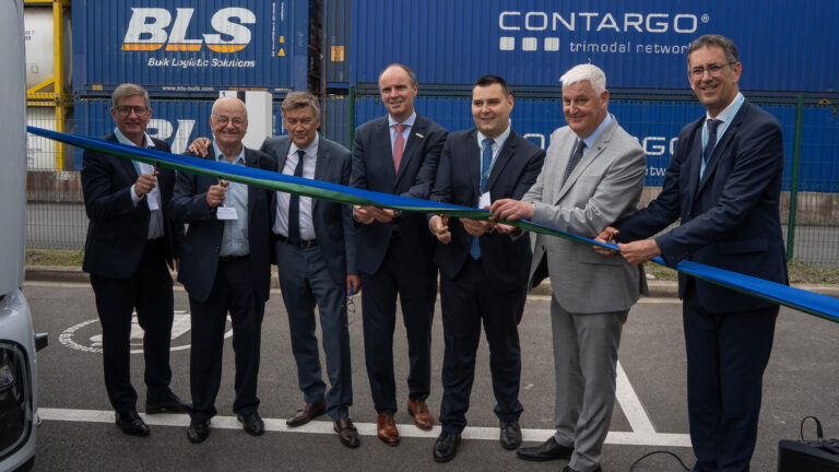 Contargo launches first electric trucks in France